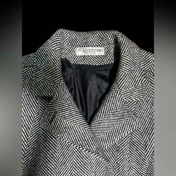 Vintage Alorna- Made in USA- Black and White Herringbone Double Breasted Coat - Picture 6 of 13